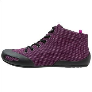 Camper Peu textile in purple and black.